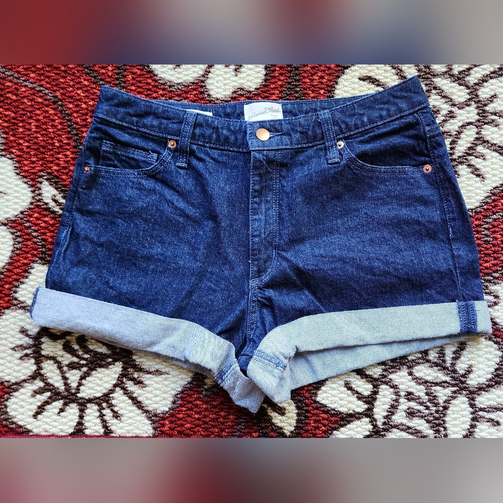 Universal Thread Jean Shorts.